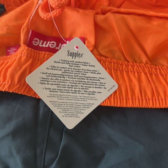 Supreme Curve Nylon Shorts Grey XL NWT IN PACKAGE - Picture 8 of 8